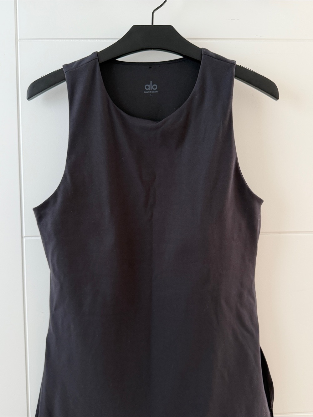 Alo Bra Tank - Picture 4 of 8